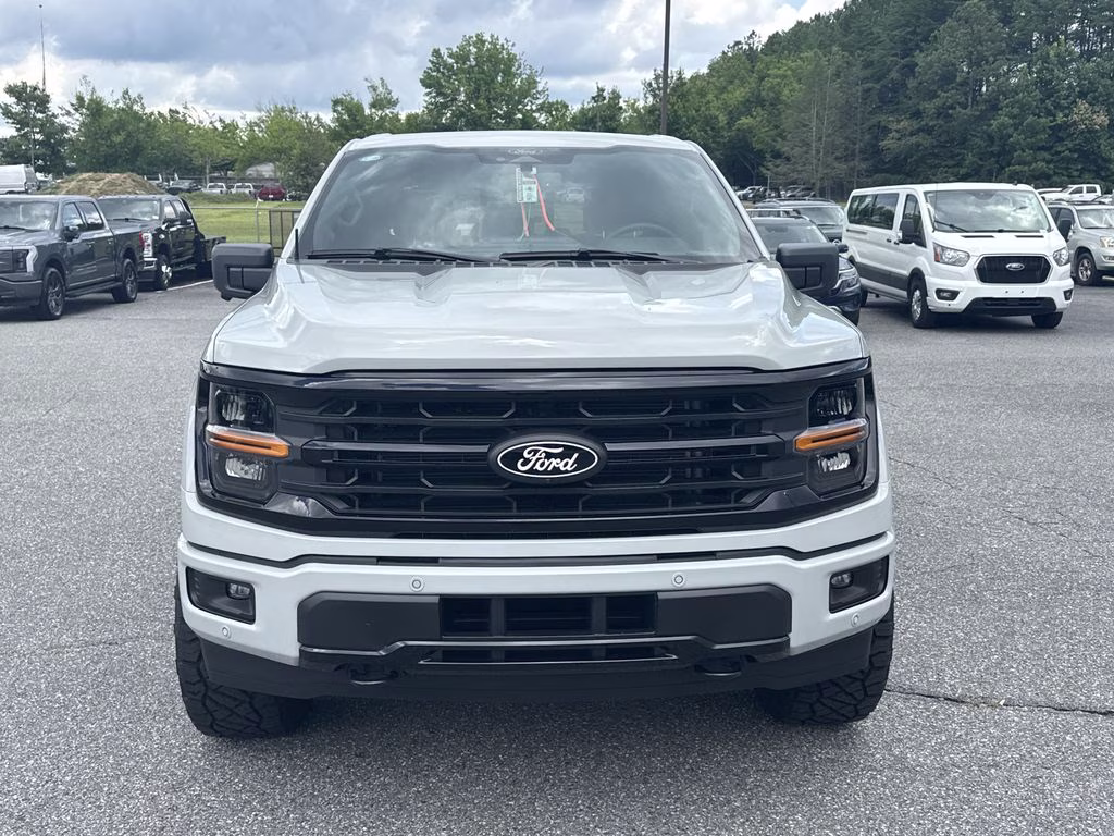 2026 Avalanche Ford F-150 XLT 4X4 Truck