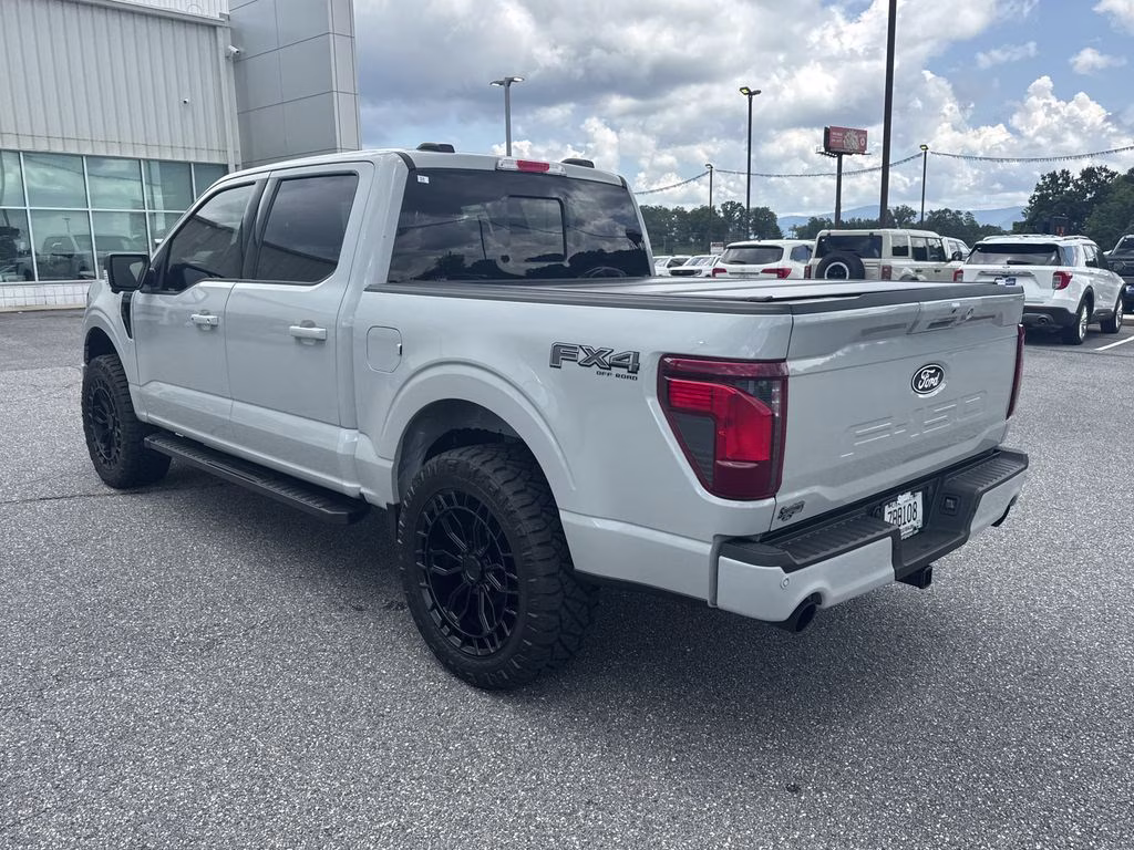 2026 Avalanche Ford F-150 XLT 4X4 Truck