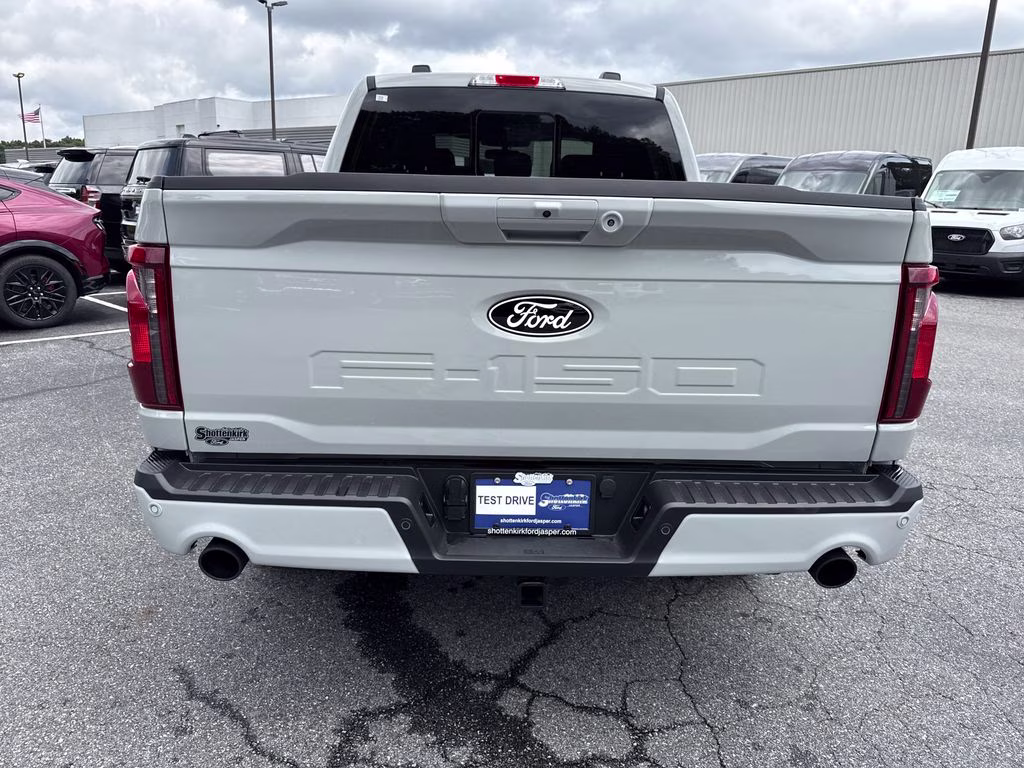2026 Avalanche Ford F-150 XLT 4X4 Truck