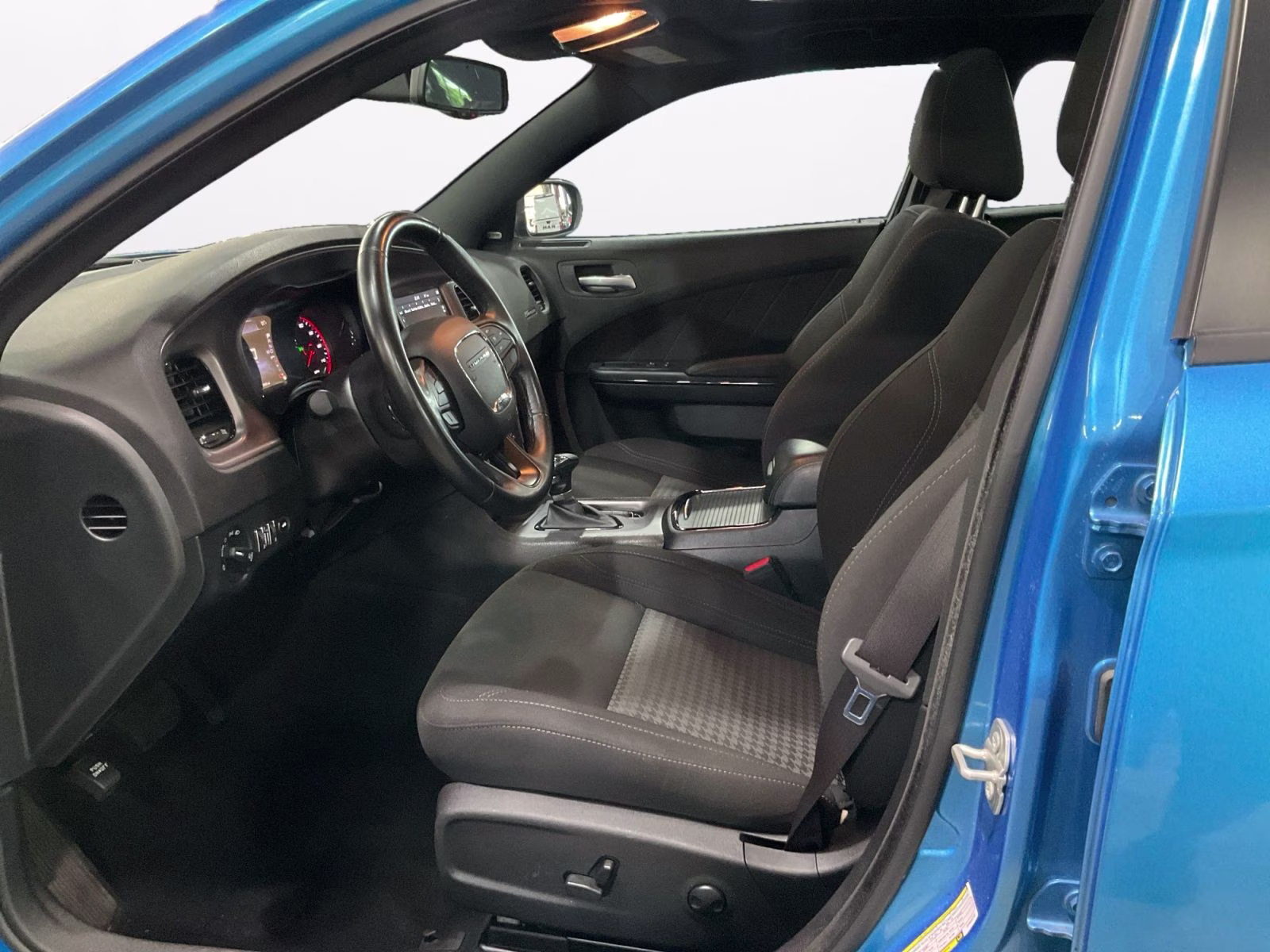 2023 B5 Blue Pearlcoat Dodge Charger SXT AWD Sedan