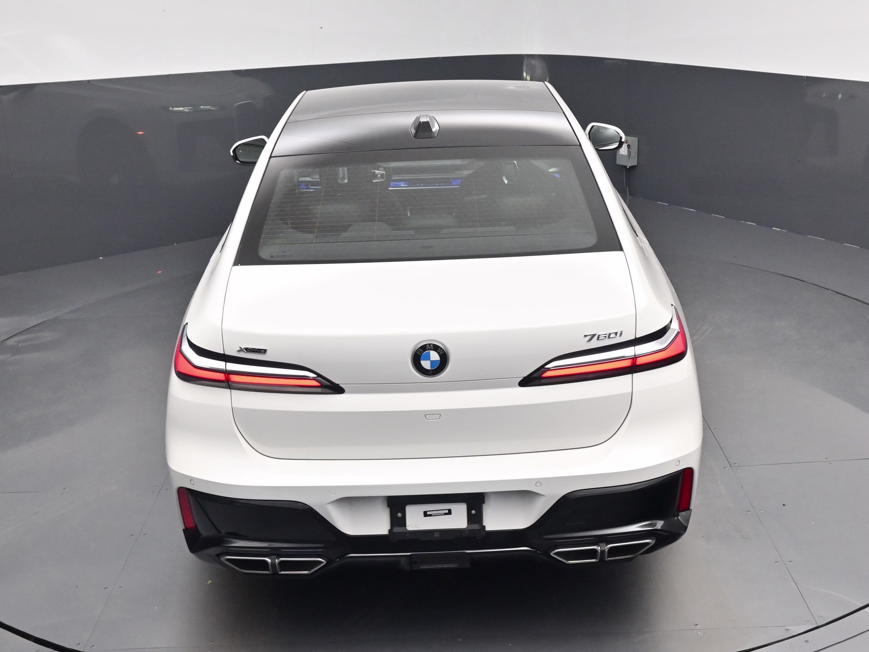 2023 Alpine White BMW 7 Series 760i xDrive AWD Sedan