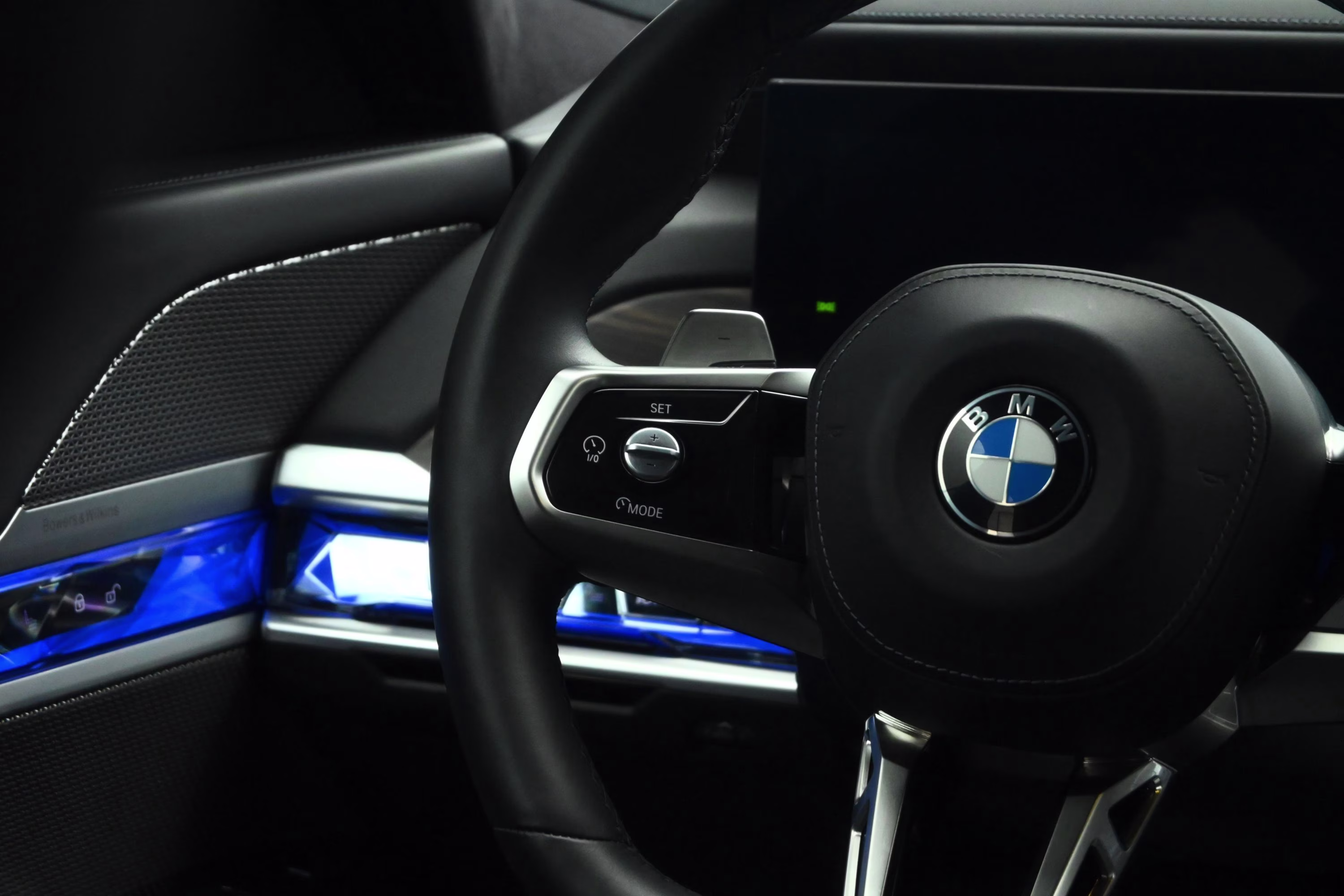 2023 Alpine White BMW 7 Series 760i xDrive AWD Sedan