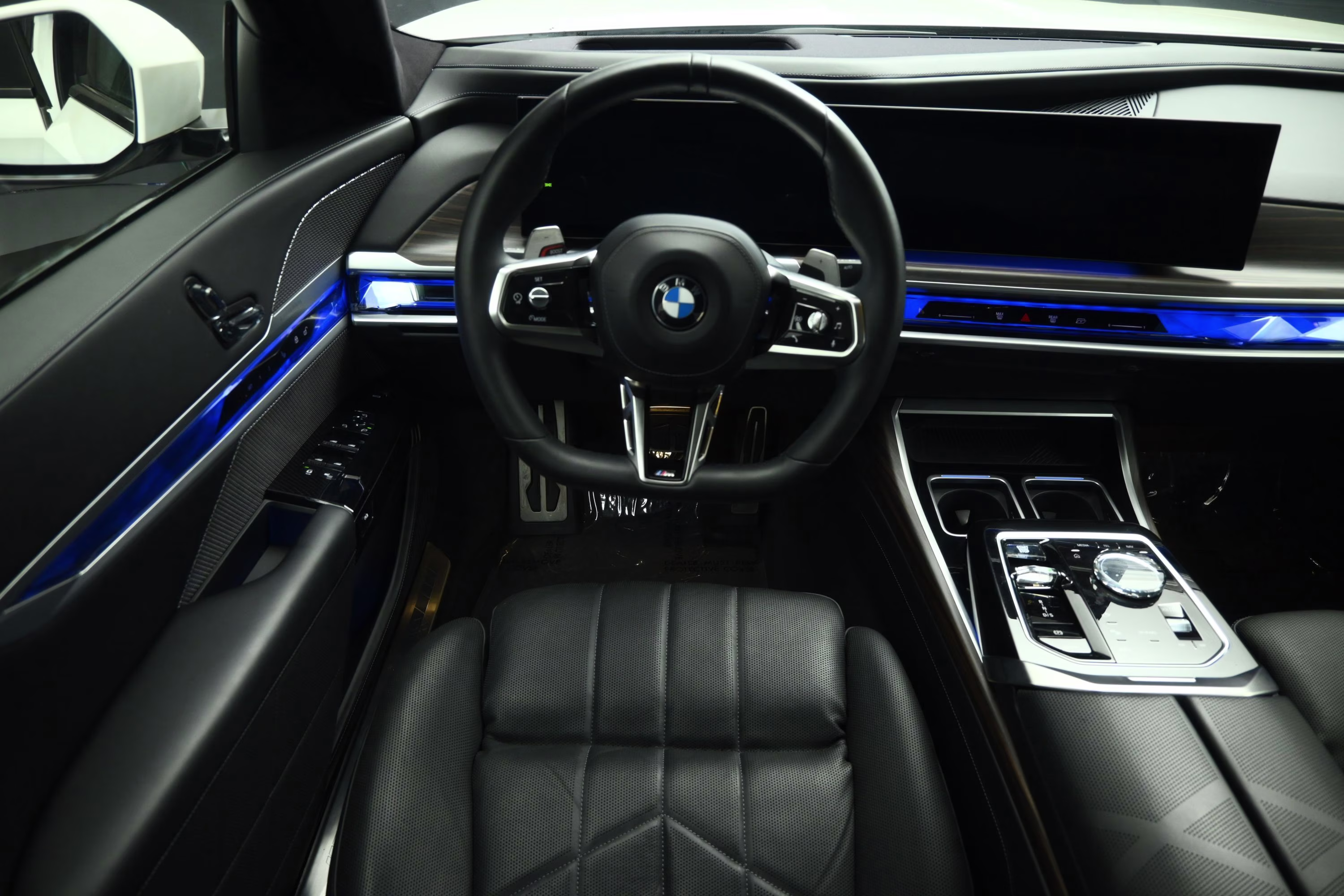 2023 Alpine White BMW 7 Series 760i xDrive AWD Sedan
