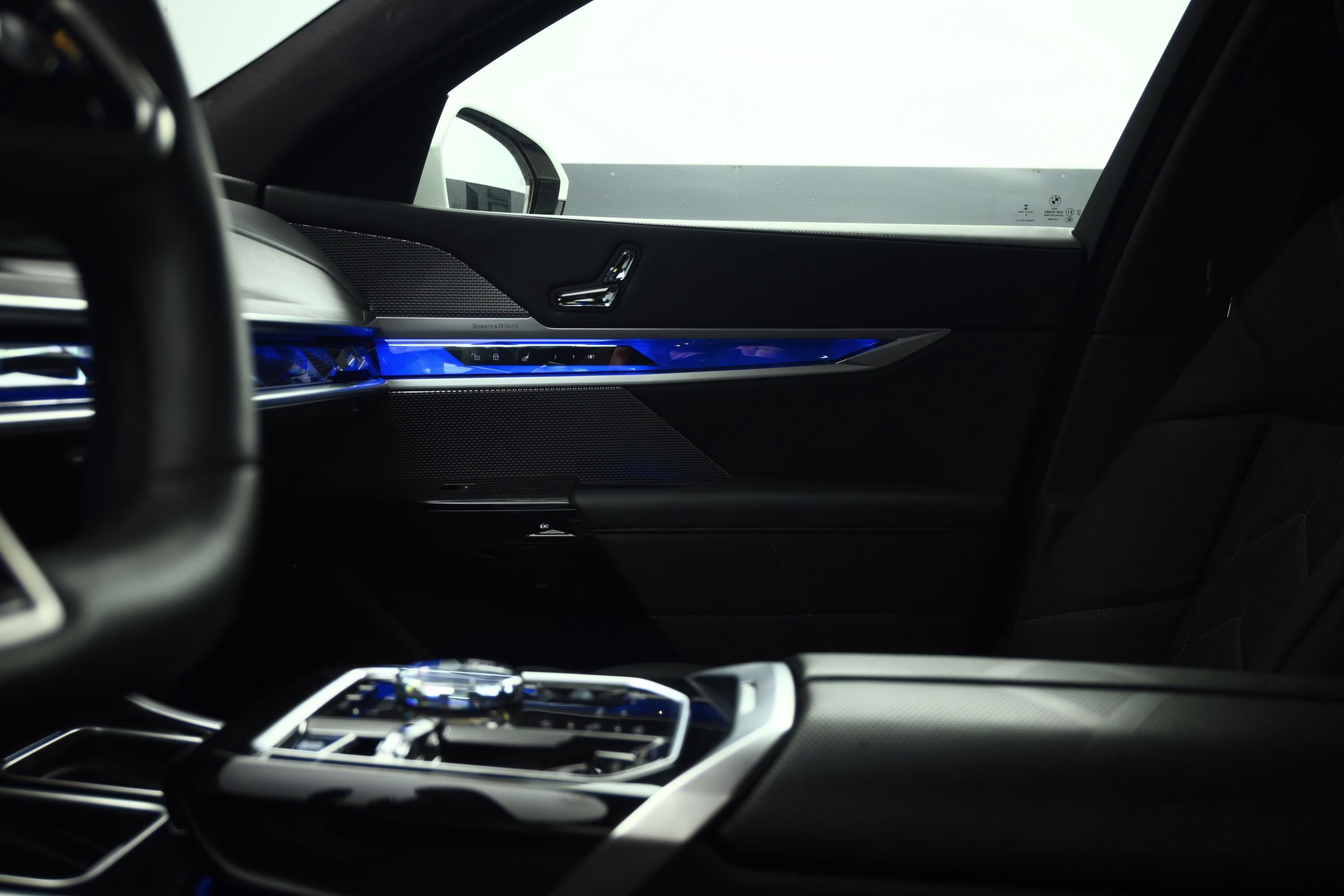2023 Alpine White BMW 7 Series 760i xDrive AWD Sedan