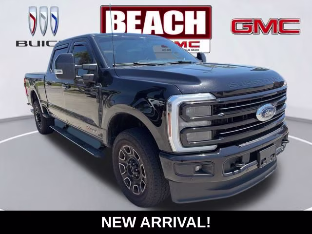2025 Black Metallic Ford Super Duty F-250 SRW Platinum 4X4 Truck