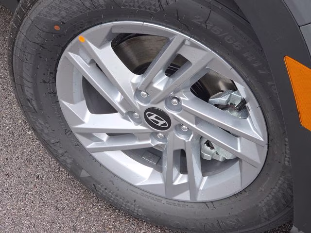 2026 Hampton Gray Hyundai Tucson SE AWD SUV