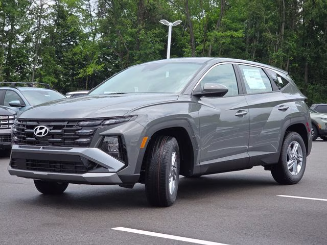 2026 Hampton Gray Hyundai Tucson SE AWD SUV