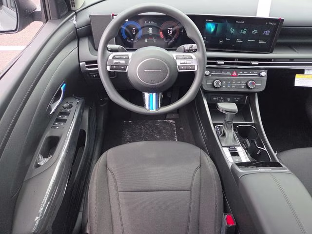 2026 Hampton Gray Hyundai Tucson SE AWD SUV