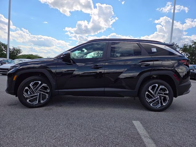 2026 Phantom Black Hyundai Tucson SEL AWD SUV