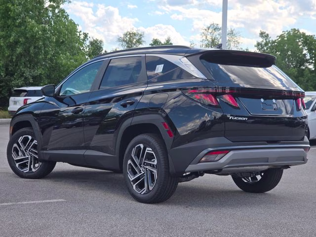 2026 Phantom Black Hyundai Tucson SEL AWD SUV