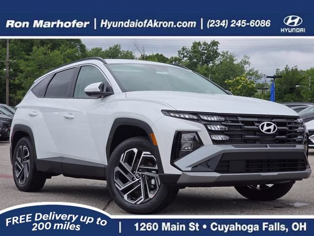 2026 White Pearl Hyundai Tucson SEL Plus AWD SUV