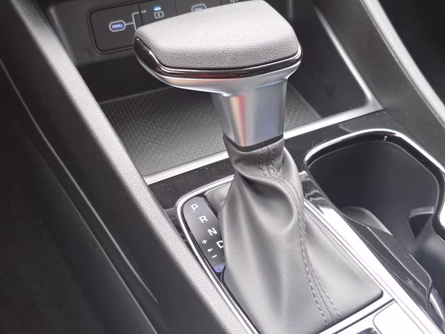 2026 White Pearl Hyundai Tucson SEL Plus AWD SUV