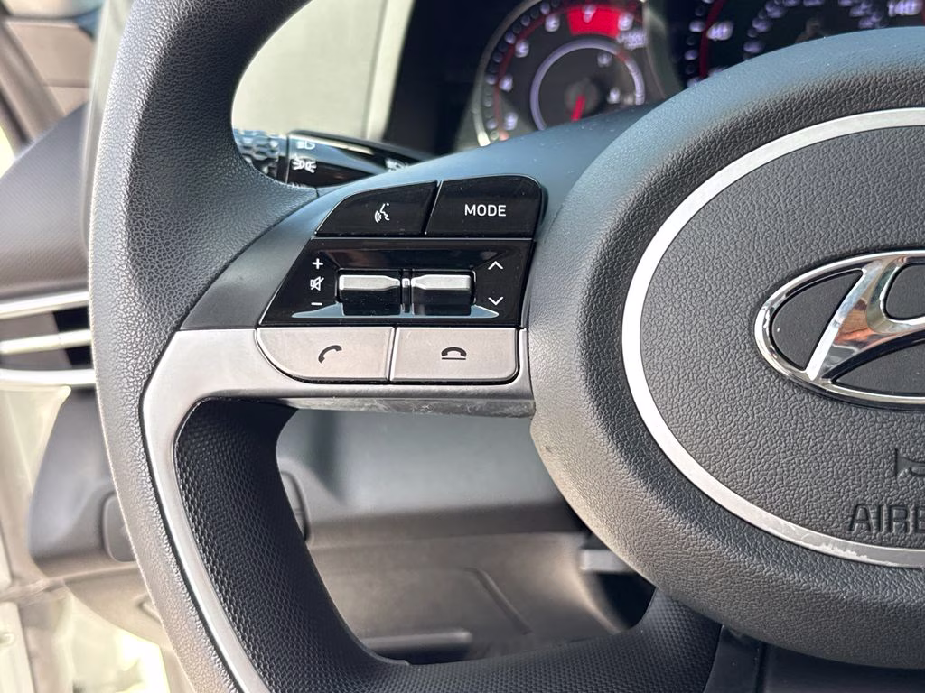 2021 Quartz White Hyundai Elantra SEL FWD Sedan
