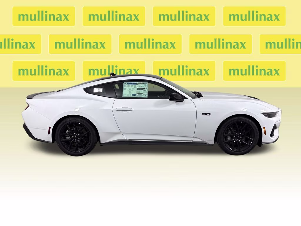 2026 Oxford White Ford Mustang GT RWD Coupe