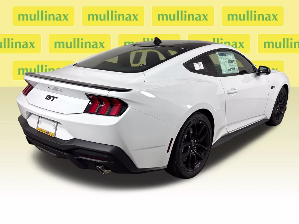 2026 Oxford White Ford Mustang GT RWD Coupe