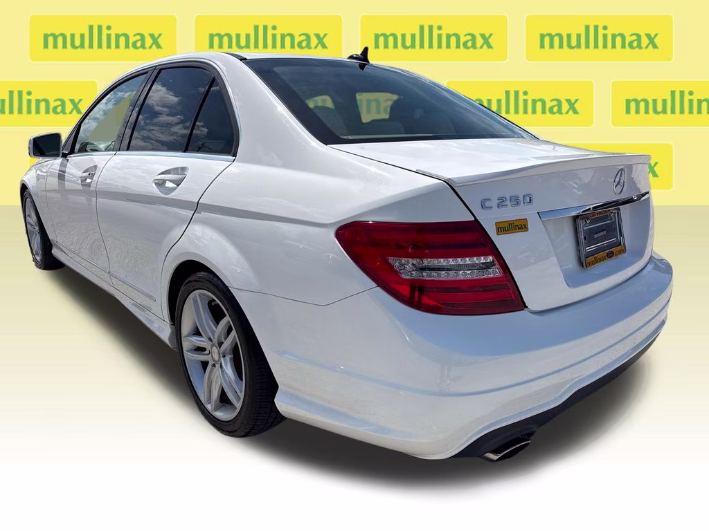 2014 Polar White Mercedes-Benz C-Class C 250 RWD Sedan