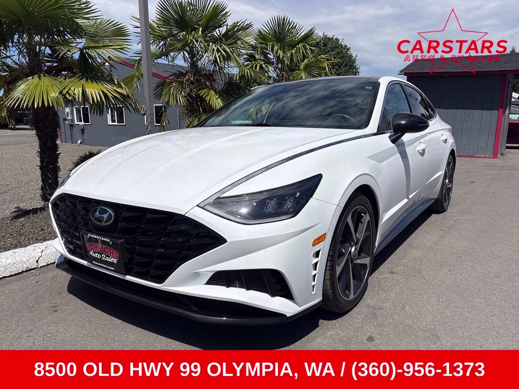 2021 White Hyundai Sonata SEL Plus FWD Sedan