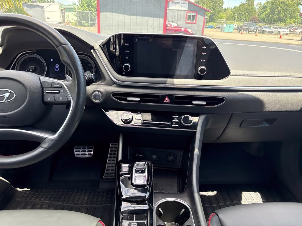2021 White Hyundai Sonata SEL Plus FWD Sedan