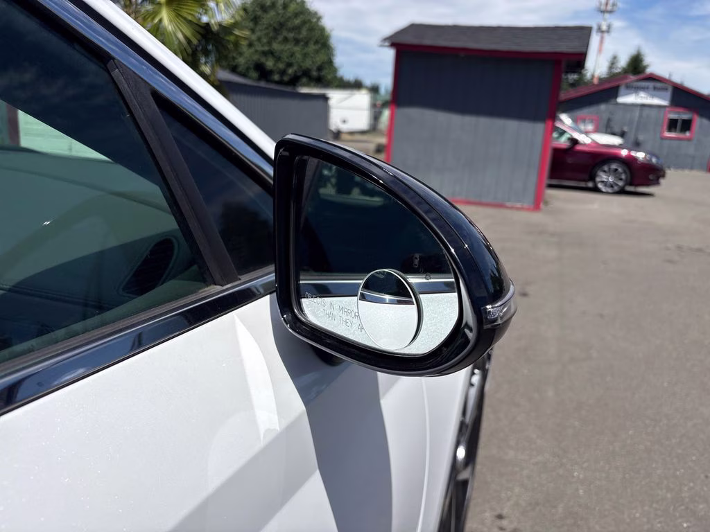 2021 White Hyundai Sonata SEL Plus FWD Sedan