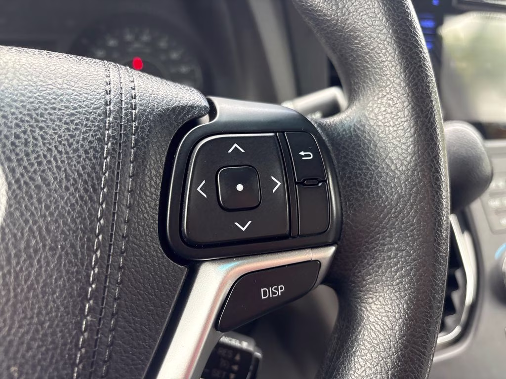 2016 Salsa Red Pearl Toyota Sienna LE FWD Crossover