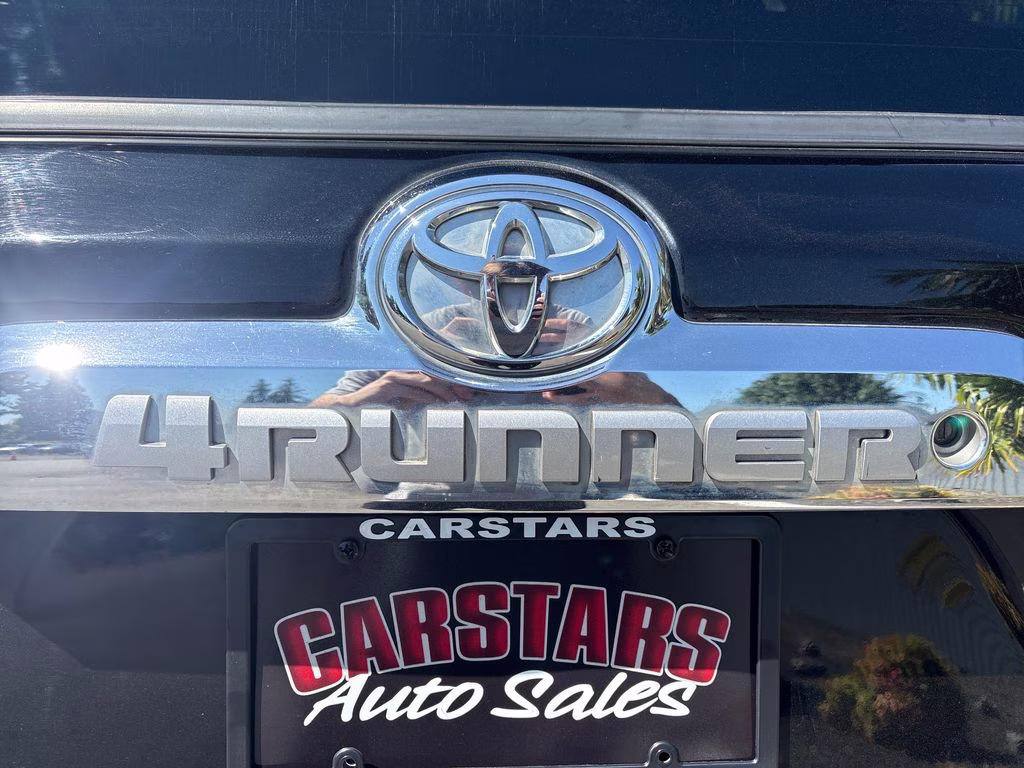 2011 Black Toyota 4Runner SR5 4X4 SUV