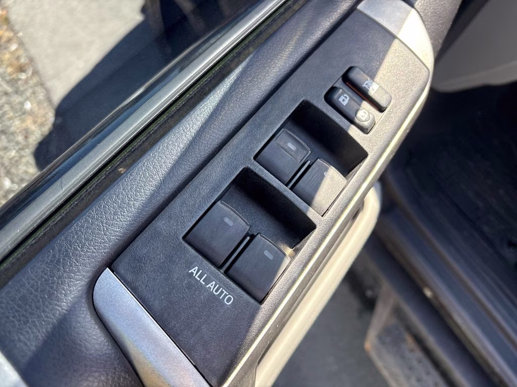 2011 Black Toyota 4Runner SR5 4X4 SUV