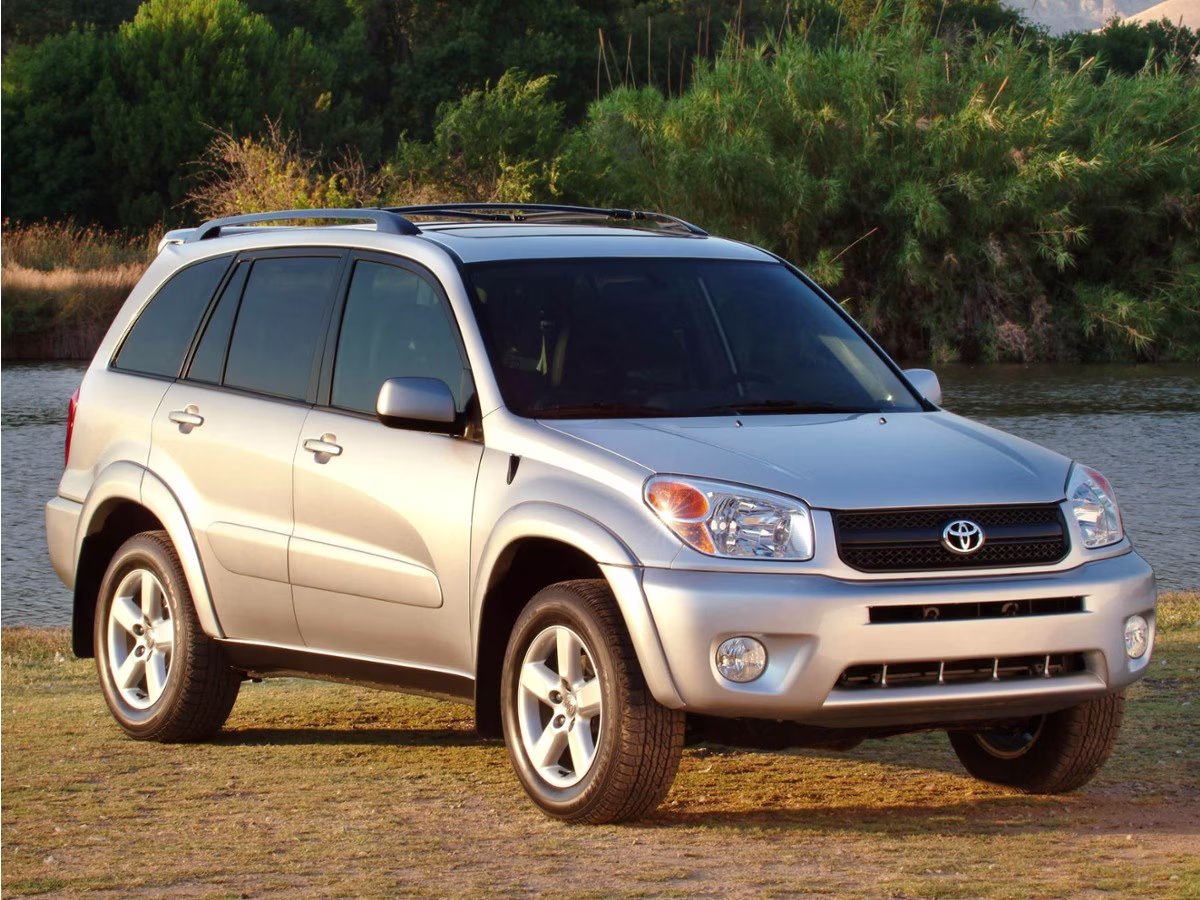 2004 Toyota RAV4 Base 4X4 SUV