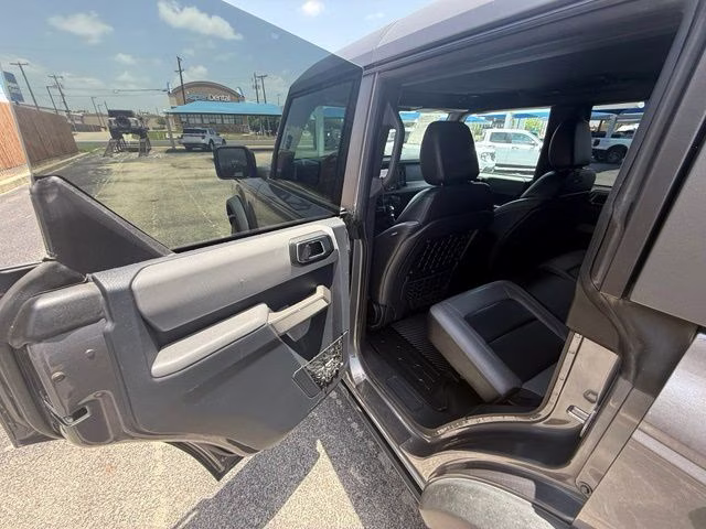 2023 Carbonized Gray Metallic Ford Bronco Black Diamond 4X4 SUV