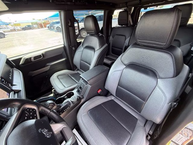 2023 Carbonized Gray Metallic Ford Bronco Black Diamond 4X4 SUV