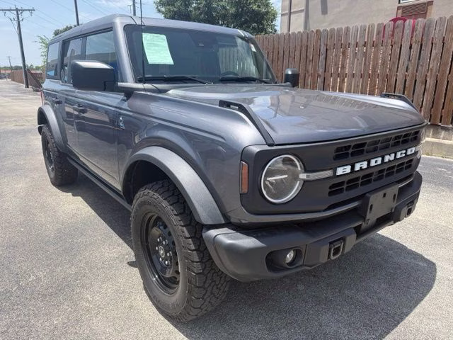 2023 Carbonized Gray Metallic Ford Bronco Black Diamond 4X4 SUV