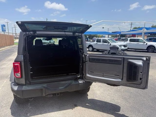 2023 Carbonized Gray Metallic Ford Bronco Black Diamond 4X4 SUV