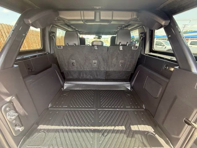 2023 Carbonized Gray Metallic Ford Bronco Black Diamond 4X4 SUV