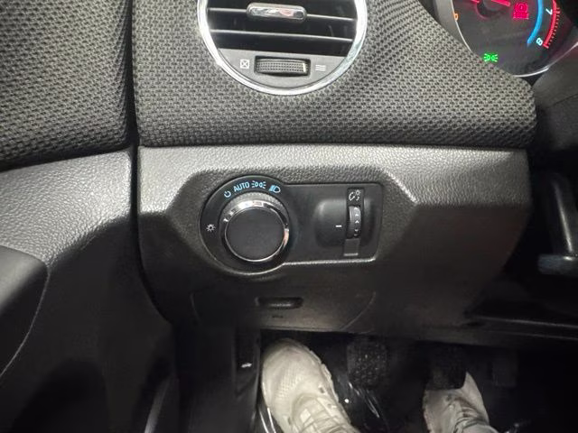 2012 Silver Ice Metallic Chevrolet Cruze ECO FWD Sedan