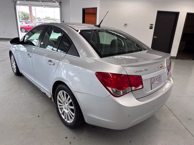 2012 Silver Ice Metallic Chevrolet Cruze ECO FWD Sedan