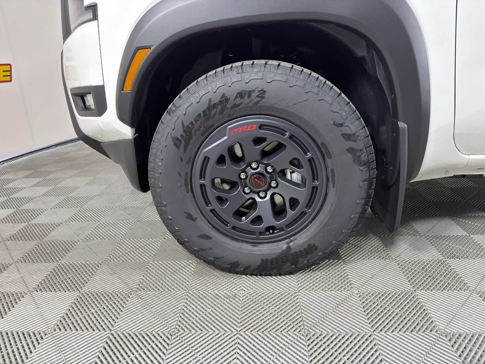 2026 Glacier White Nissan Frontier PRO-X RWD Truck