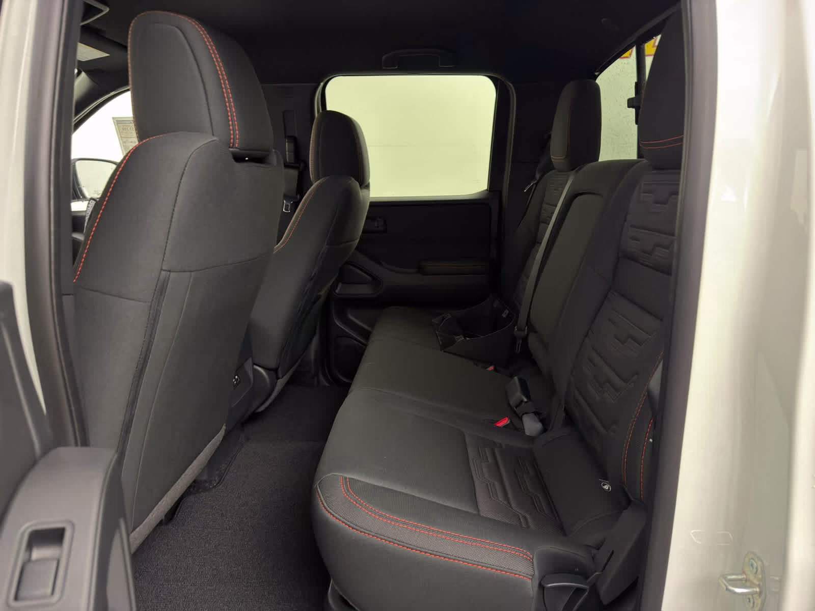 2026 Glacier White Nissan Frontier PRO-X RWD Truck