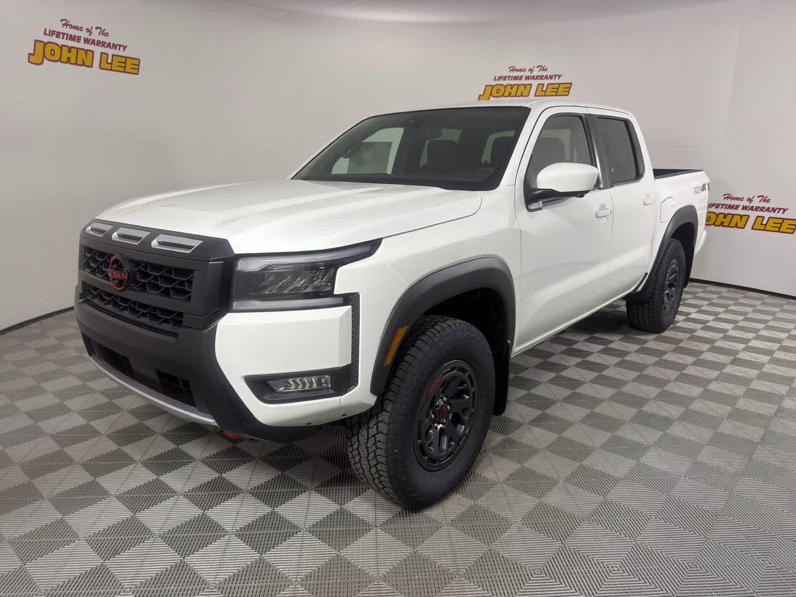 2026 Nissan Frontier PRO-4X Crew Cab 4X4's photo