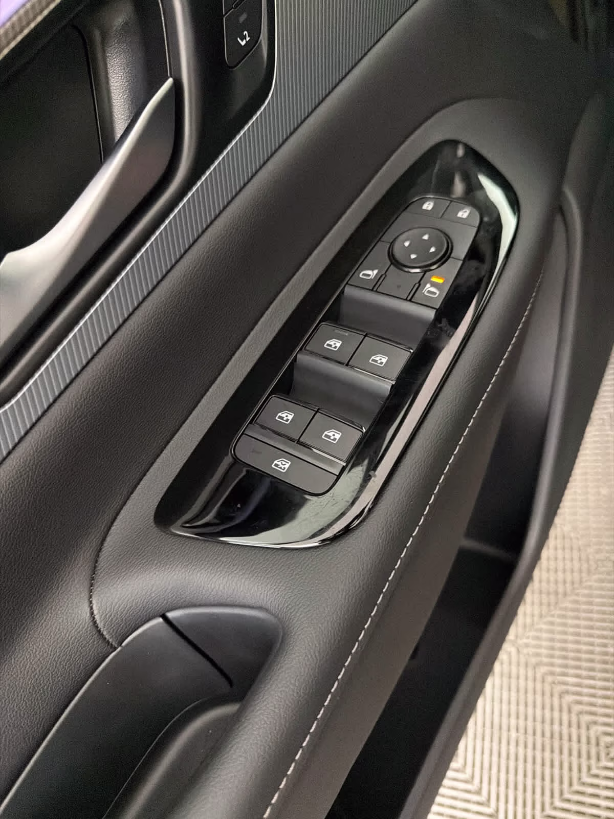 2026 Champagne Silver Metallic Nissan Murano SL AWD SUV