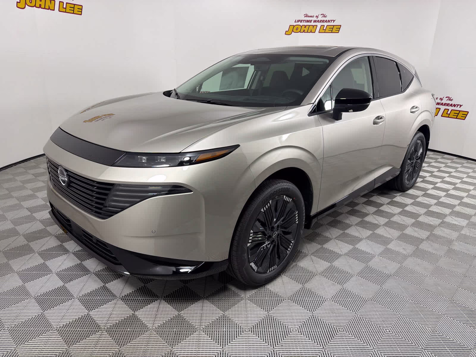 2026 Champagne Silver Metallic Nissan Murano Platinum AWD SUV