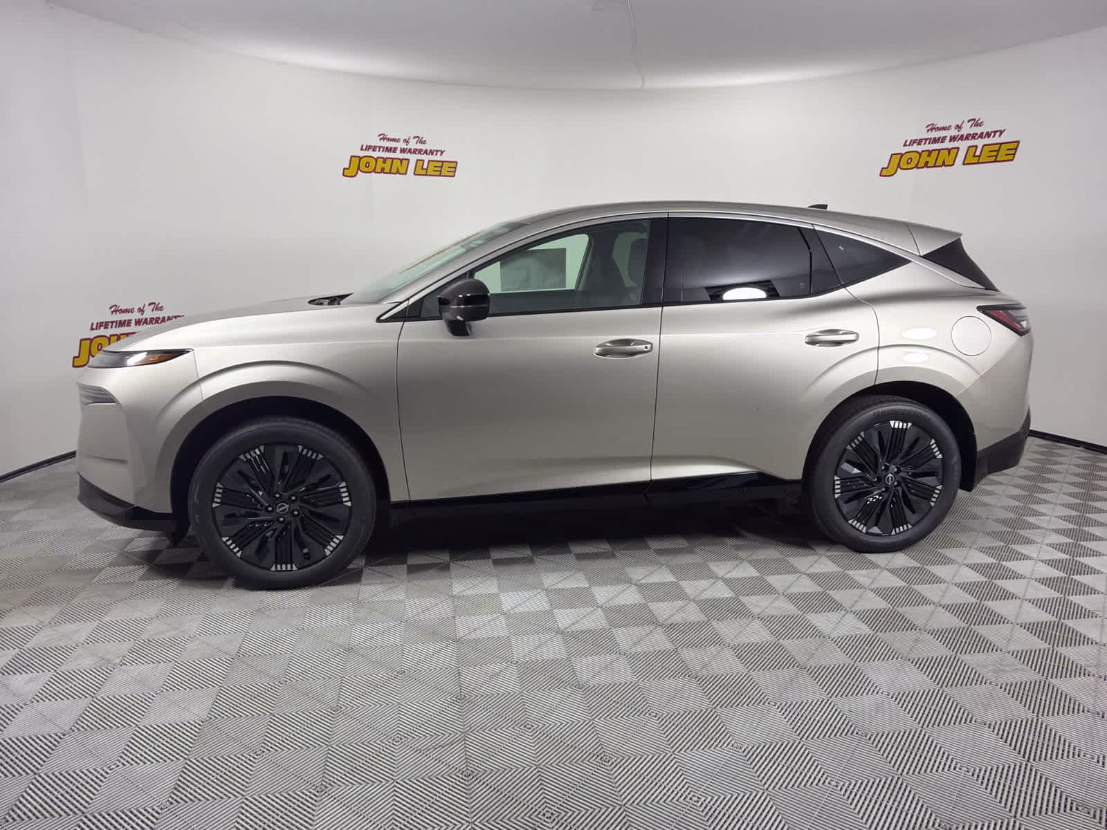 2026 Champagne Silver Metallic Nissan Murano Platinum AWD SUV