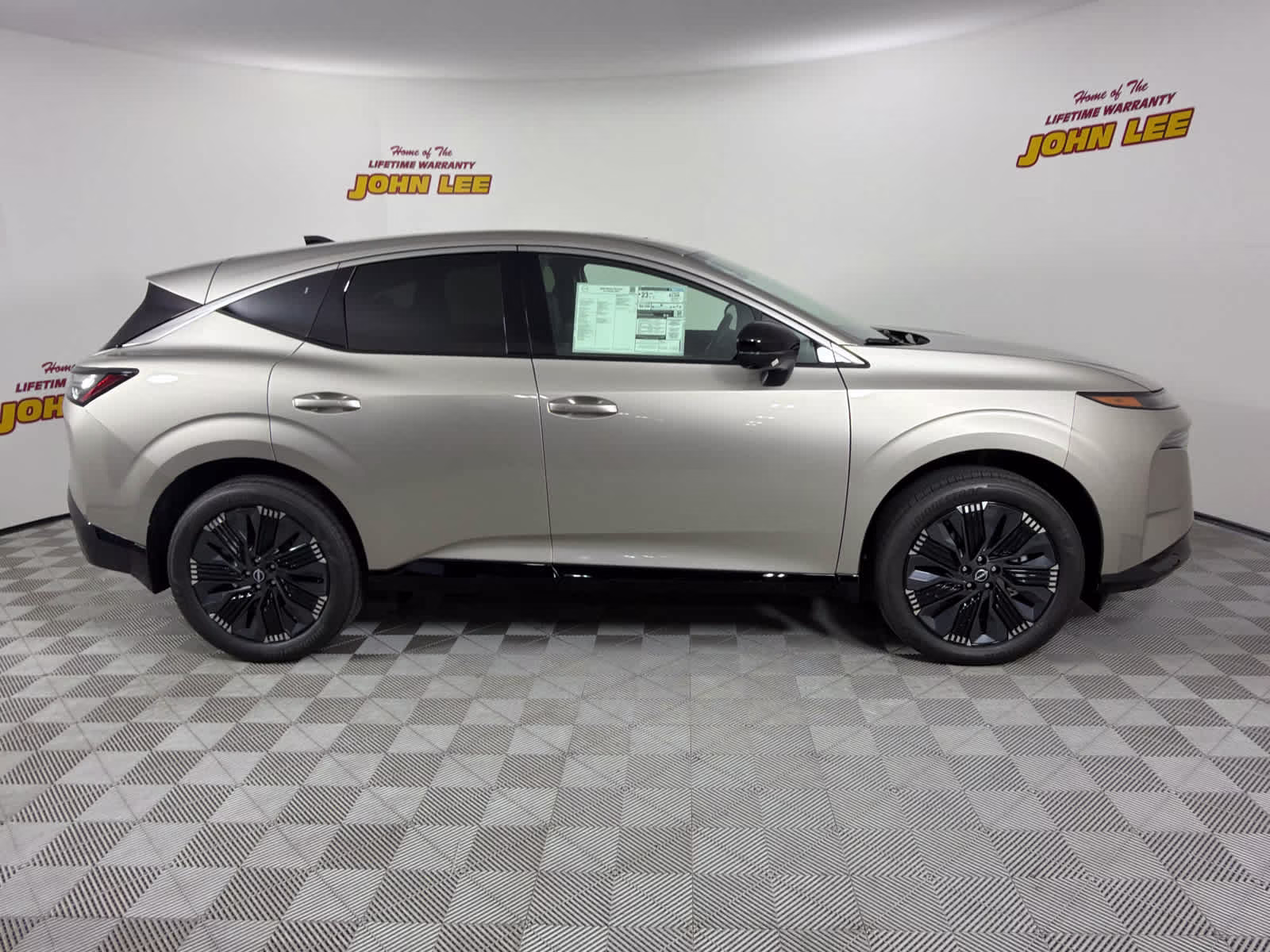 2026 Champagne Silver Metallic Nissan Murano Platinum AWD SUV