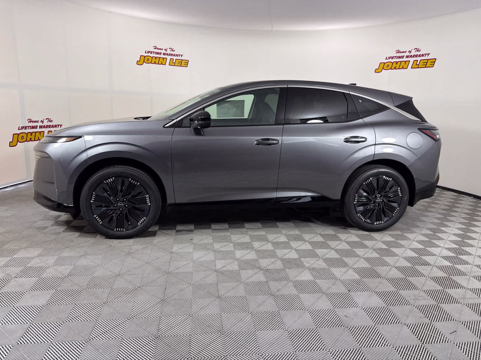 2026 Gun Metallic Nissan Murano Platinum AWD SUV