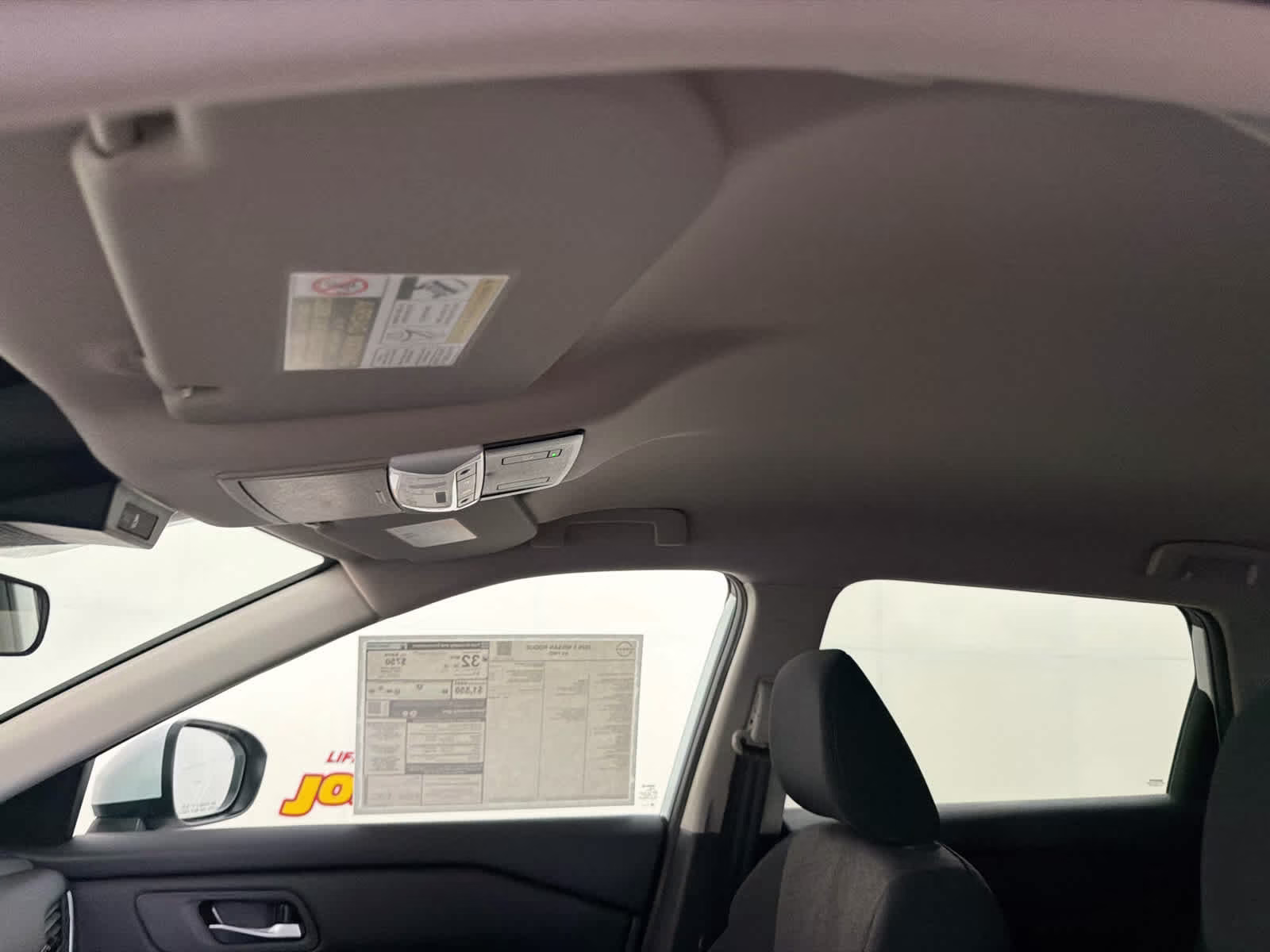 2026 Everest White Pearl Tricoat Nissan Rogue SV FWD SUV