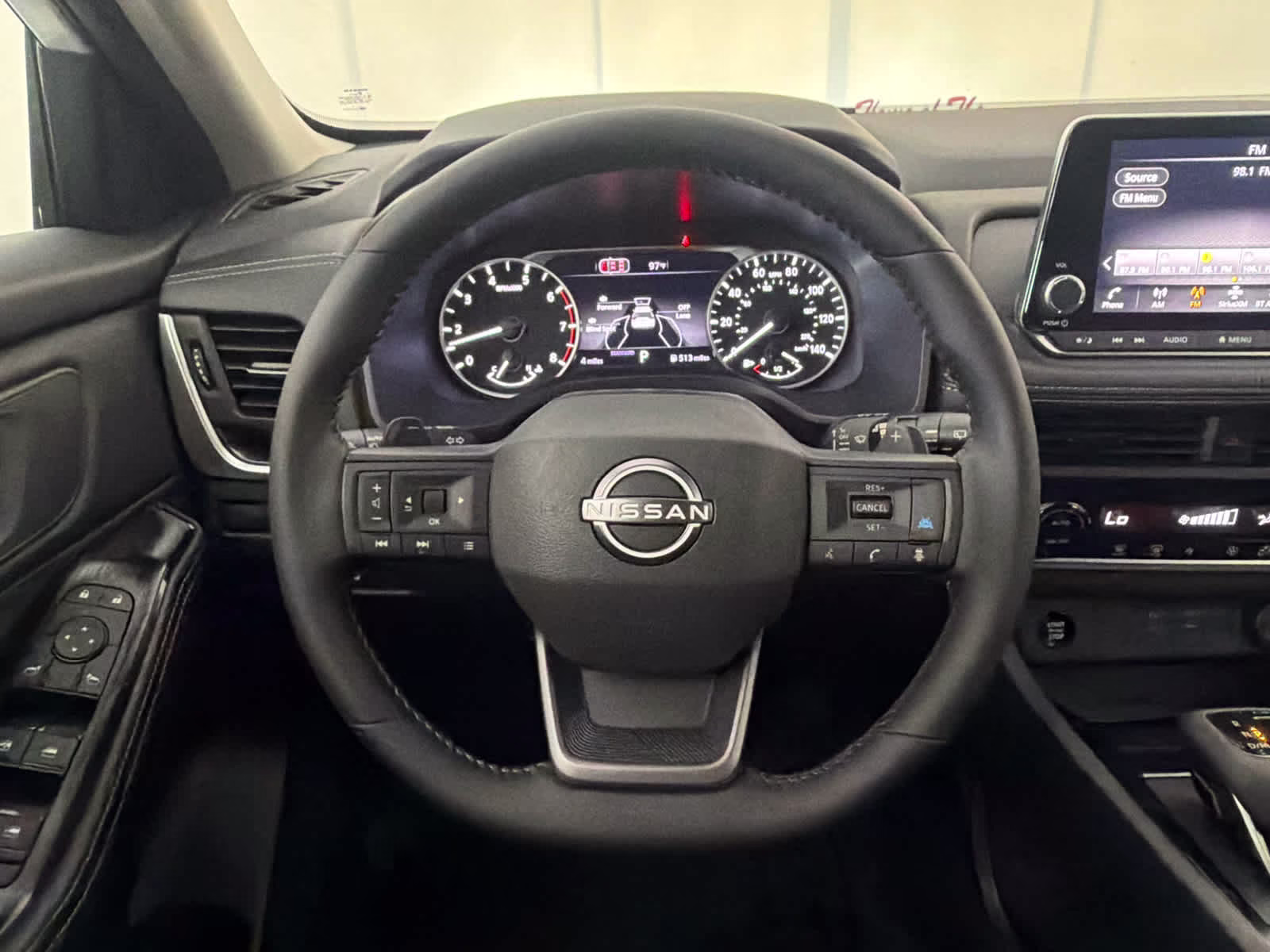 2026 Everest White Pearl Tricoat Nissan Rogue SV FWD SUV
