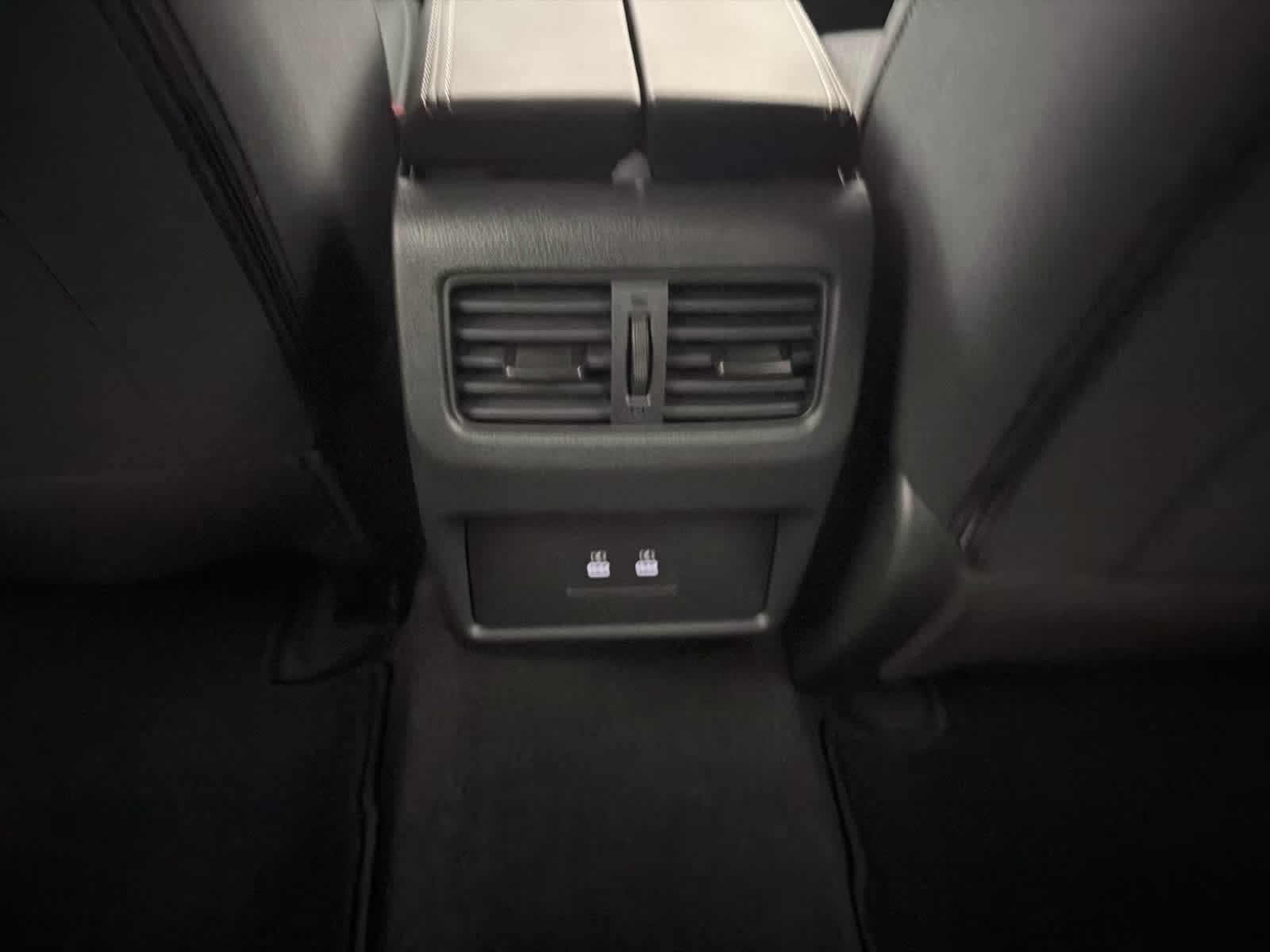 2026 Everest White Pearl Tricoat Nissan Rogue SV FWD SUV