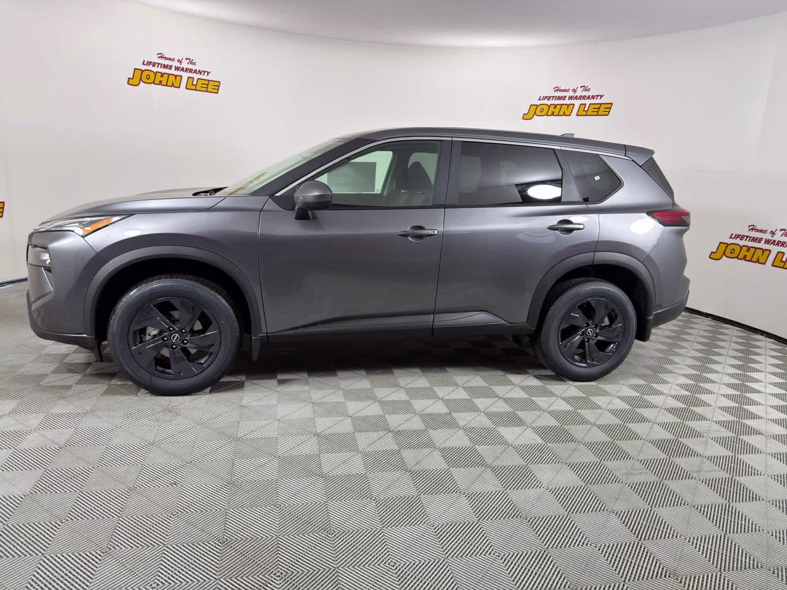 2026 Gun Metallic Nissan Rogue SV FWD SUV
