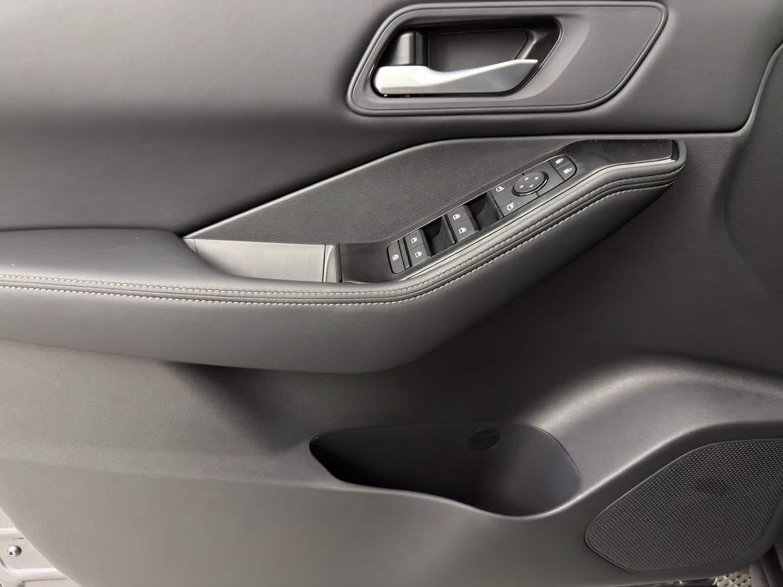 2026 Gun Metallic Nissan Rogue SV FWD SUV