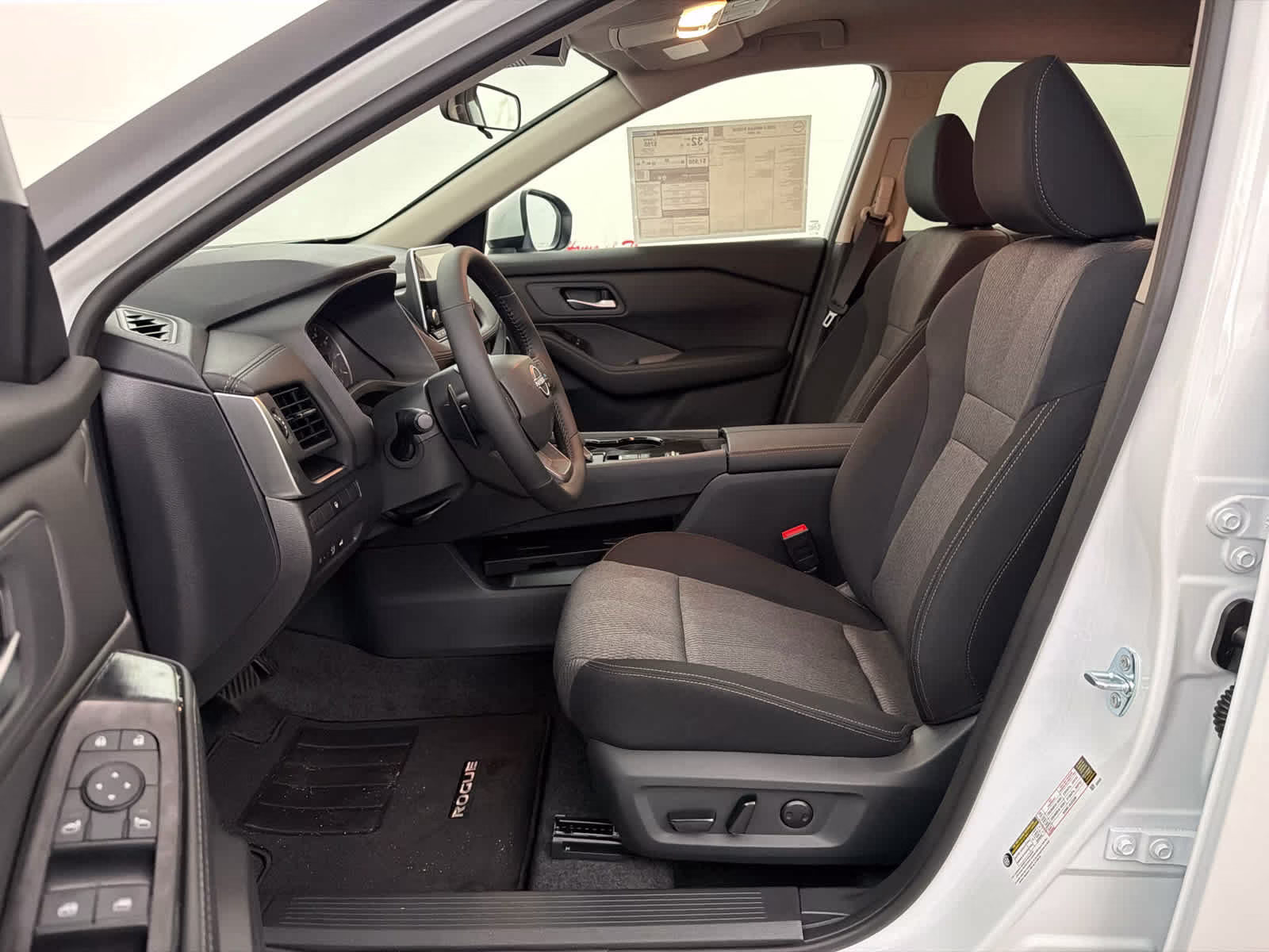 2026 Everest White Pearl Tricoat Nissan Rogue SV FWD SUV