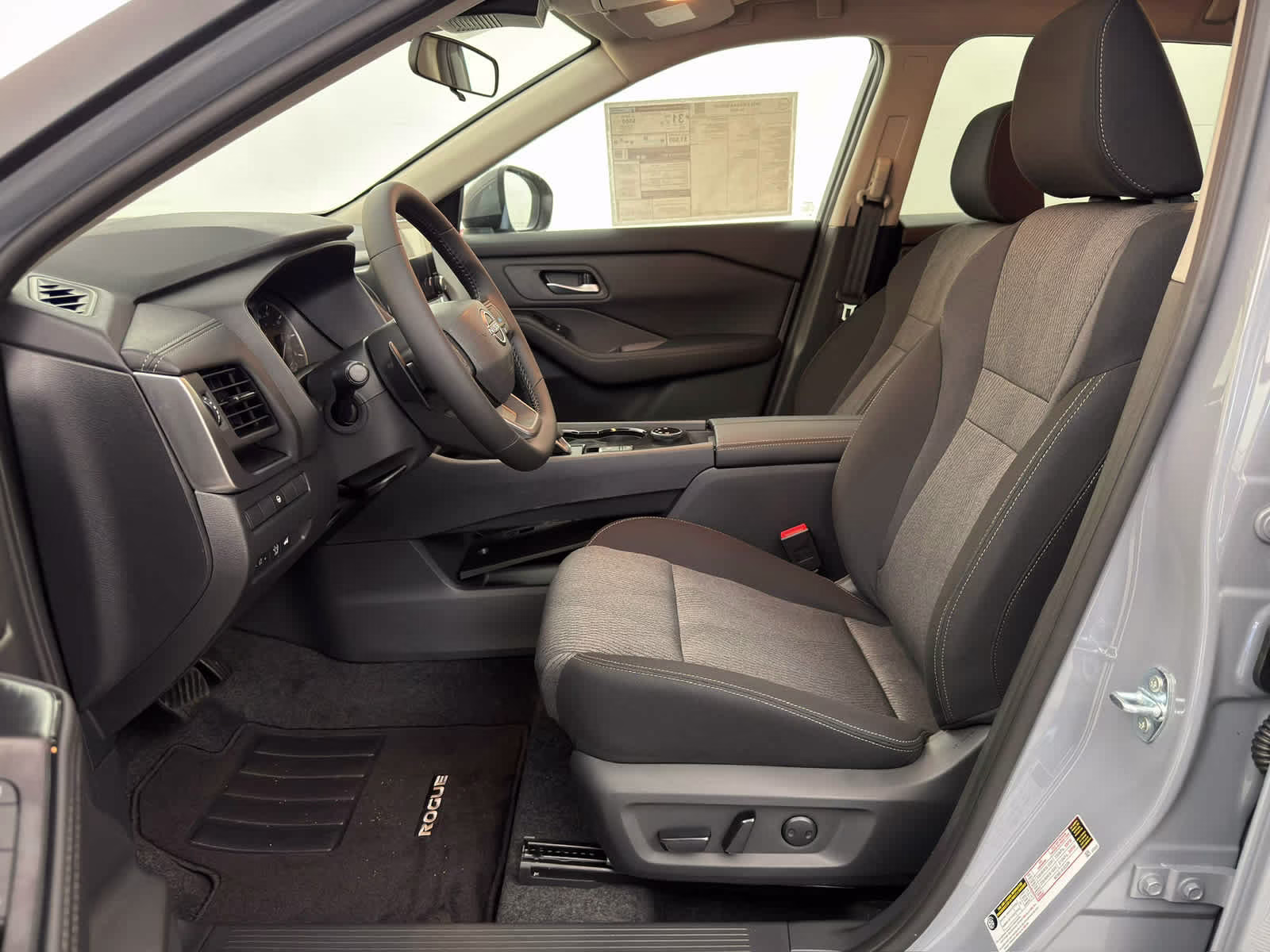 2026 Boulder Gray Pearl Nissan Rogue SV AWD SUV