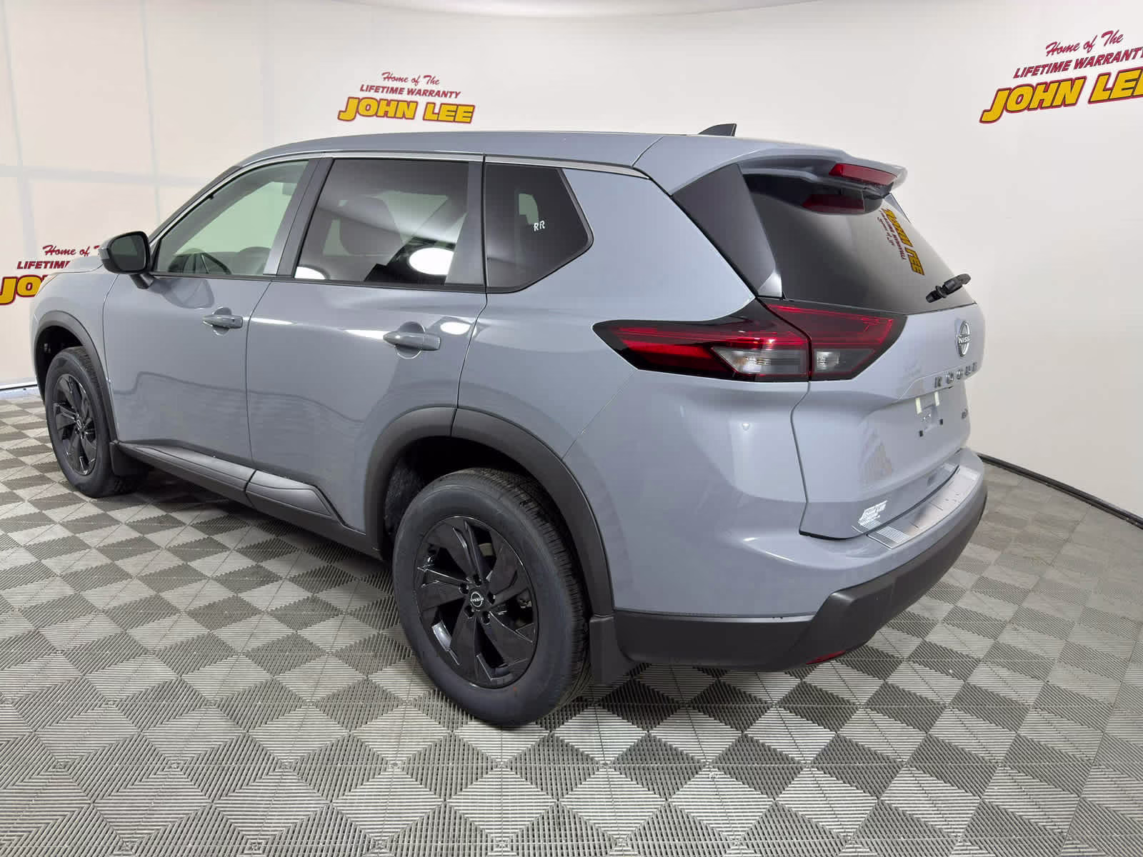 2026 Boulder Gray Pearl Nissan Rogue SV AWD SUV